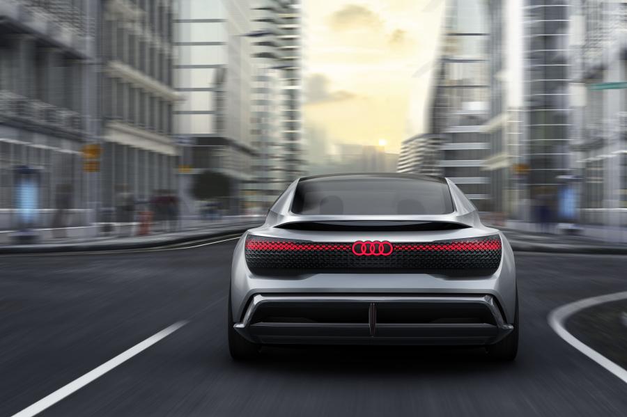  Audi Aicon Concept 2017 года  (фото 11 из 48)